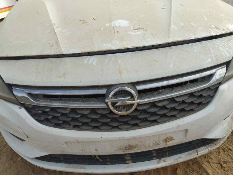 Recambio de rejilla delantera para opel astra k lim. 5türig 120 aniversario referencia OEM IAM 39163582  