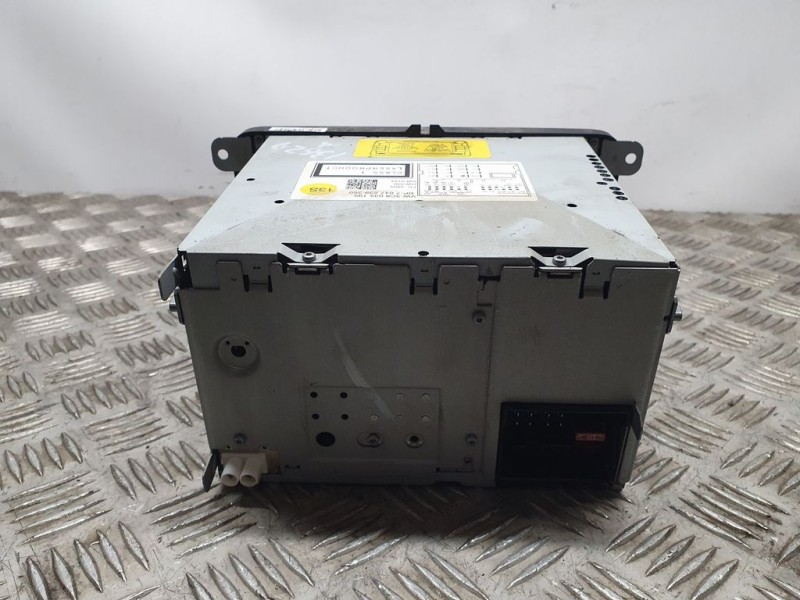 Recambio de sistema navegacion gps para volkswagen scirocco (137) 2.0 tdi (103kw) referencia OEM IAM 3C8035195 7647239360 