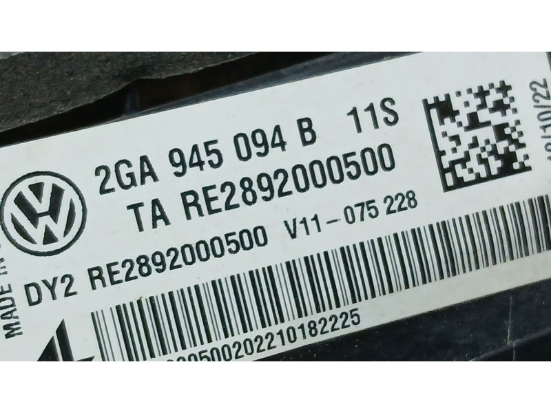 Recambio de piloto trasero derecho interior para volkswagen t-roc (a11, d11) 2.0 tdi scr referencia OEM IAM 2GA945094B  RE289200