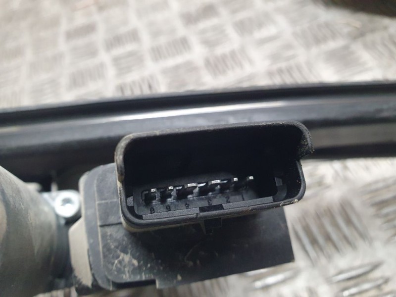 Recambio de elevalunas delantero derecho para peugeot expert furgón pro standard referencia OEM IAM 9808388490  ELECTRICO