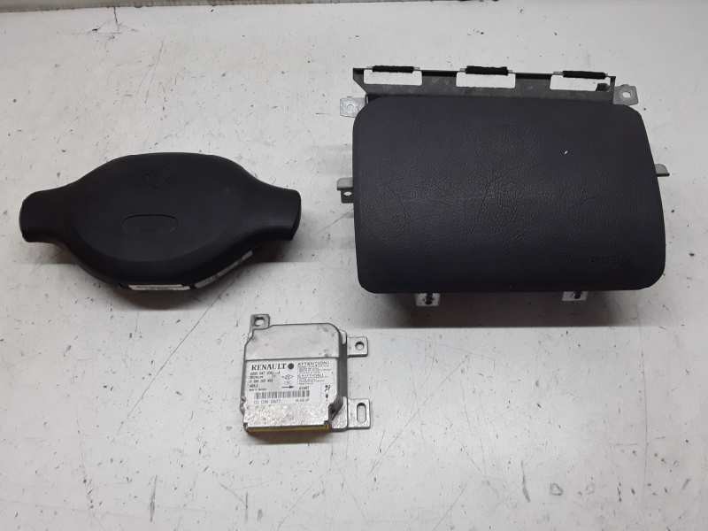 Recambio de kit airbag para renault clio ii fase i (b/cbo) referencia OEM IAM 8200047304A  
