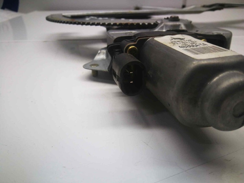 Recambio de elevalunas delantero derecho para renault kangoo (f/kc0) referencia OEM IAM 400664T4  2 PINS