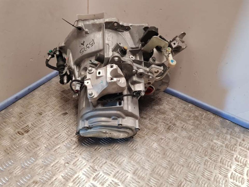 Recambio de caja cambios para peugeot 2008 (p1) allure referencia OEM IAM 20V253 1020447 6VELOCIDADES