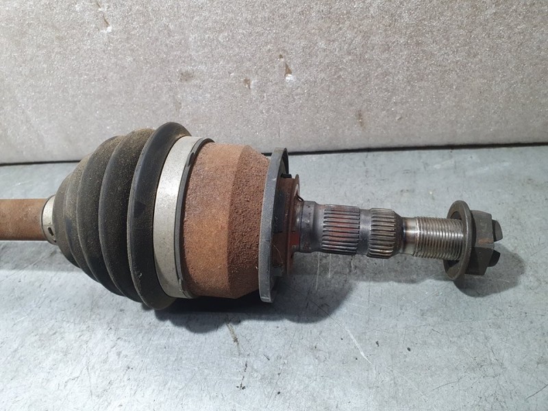 Recambio de transmision delantera izquierda para opel astra k lim. 5türig business referencia OEM IAM 13367061 10280115 