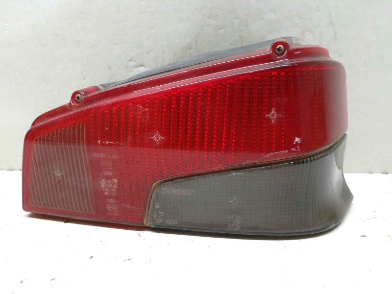 Recambio de piloto trasero derecho para peugeot 106 (s1) 1.4 diesel cat referencia OEM IAM   