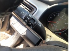 Recambio de mando luces y limpia para kia stonic (yb) 1.0 t-gdi eco-dynamics+ referencia OEM IAM 93403H8960  