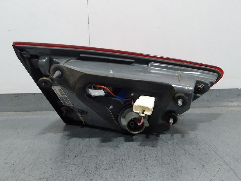 Recambio de piloto trasero derecho para hyundai i30 (gd) base referencia OEM IAM 92404A5010  INTERIOR