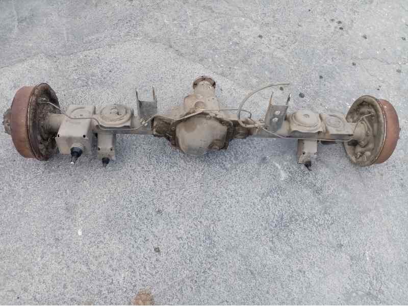Recambio de puente trasero para ssangyong family referencia OEM IAM   C GRUPO DIFERENCIAL Y TRANSMISIONES