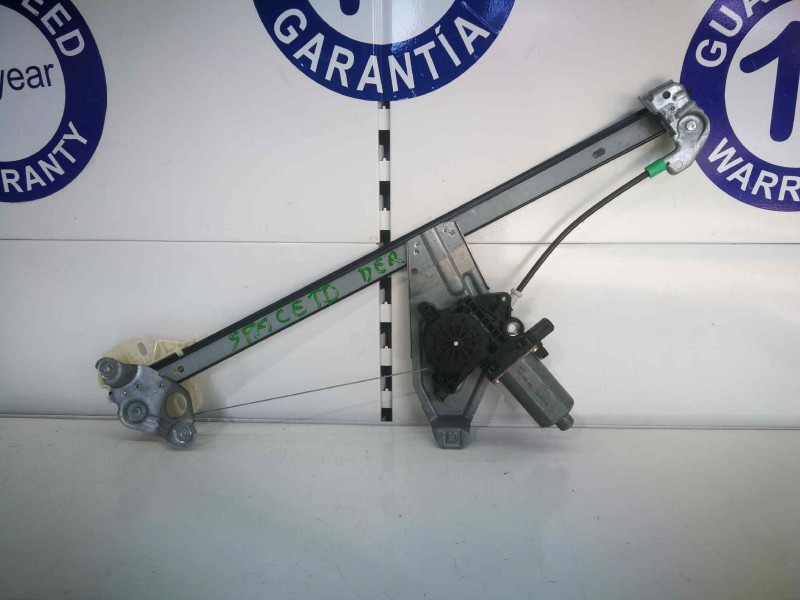 Recambio de elevalunas delantero derecho para renault espace /grand espace (je0) referencia OEM IAM 130821630  2 PINS