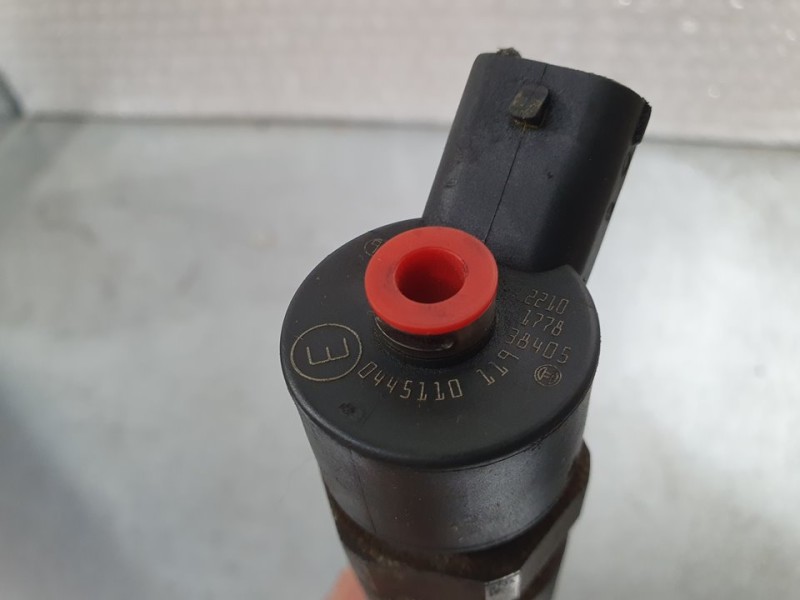 Recambio de inyector para fiat doblo cargo (223) 1.9 jtd sx furg. panorama referencia OEM IAM 0445110119 BOSCH 