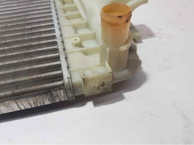 Recambio de radiador agua para fiat punto berlina (188) 1.2 8v elx (i) referencia OEM IAM 0104303028A18  PATA ROTA