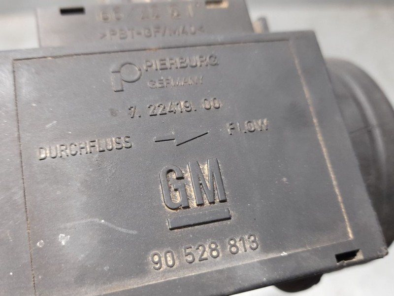 Recambio de caudalimetro para opel omega b elegance familiar referencia OEM IAM 72241900 GM90528813 
