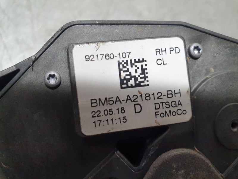 Recambio de cerradura puerta delantera derecha para ford transit courier ambiente referencia OEM IAM BM5AA21812BH 921760107 
