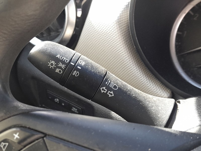 Recambio de mando luces y limpia para nissan micra v (k14) 0.9 ig-t referencia OEM IAM 255605FB2A  