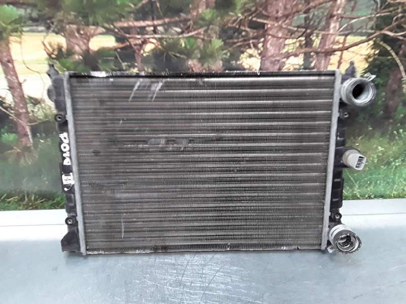 Recambio de radiador agua para volkswagen polo (801/803) 1.3 referencia OEM IAM 171121253CM 111946C VALEO