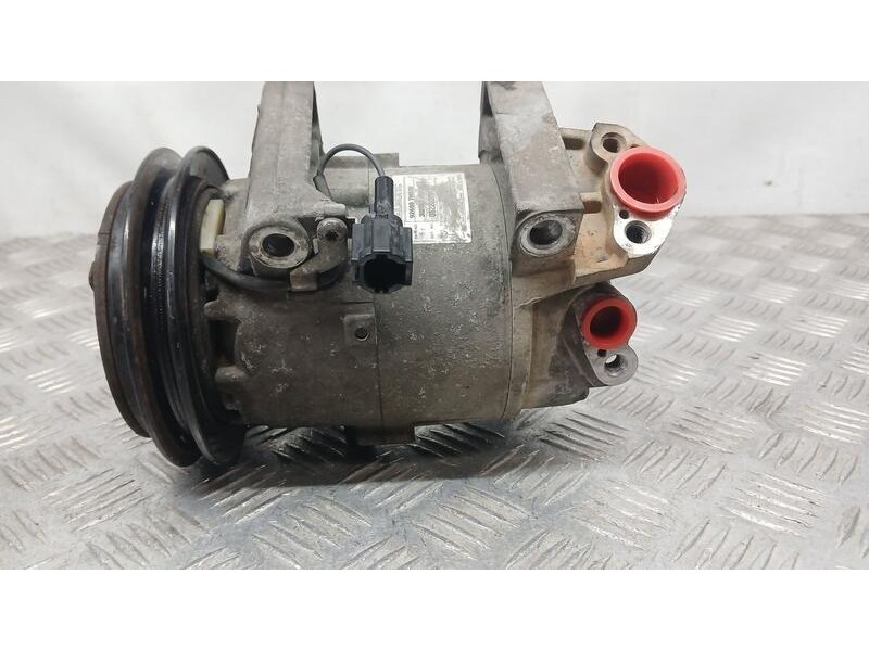 Recambio de compresor aire acondicionado para nissan almera (n16/e) acenta referencia OEM IAM 926007M500 CALSONIC 3G93045010