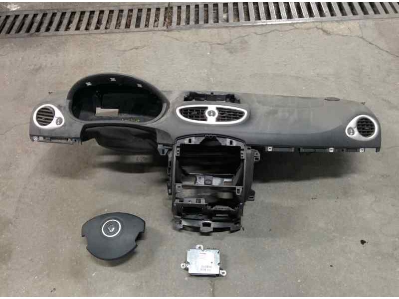 Recambio de kit airbag para renault clio iii authentique referencia OEM IAM   C/SALPICADERO