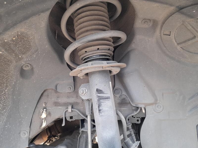 Recambio de amortiguador delantero derecho para mini mini (f56) cooper s referencia OEM IAM 31316852414  