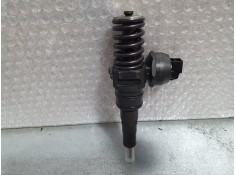 Recambio de inyector para seat leon (1p1) 1.9 tdi referencia OEM IAM 038130073AG 0414720215 BOSCH