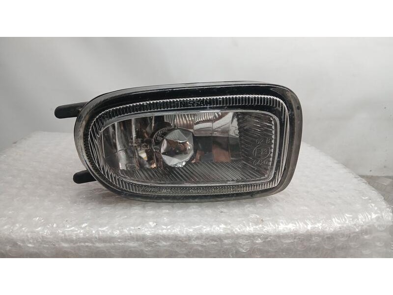 Recambio de faro antiniebla derecho para nissan almera (n16/e) acenta referencia OEM IAM 261504M426  
