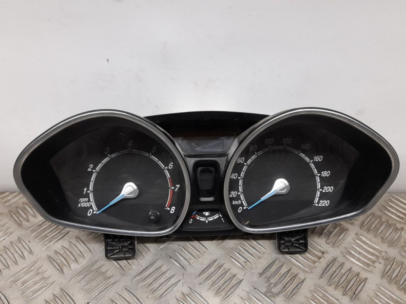 Recambio de cuadro instrumentos para ford fiesta (ccn) black edition referencia OEM IAM C1BT10849EAJ  