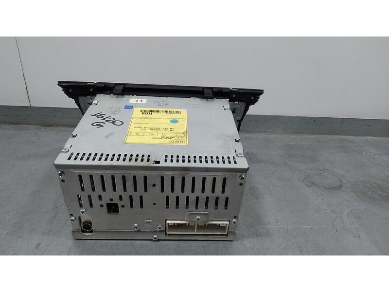 Recambio de sistema audio / radio cd para hyundai i30 (gd) base referencia OEM IAM 96170A6210GU  