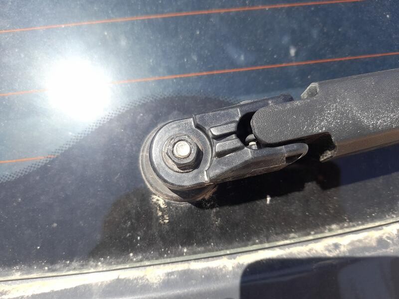 Recambio de motor limpia trasero para kia stonic (yb) 1.0 t-gdi eco-dynamics+ referencia OEM IAM 98700H8000  