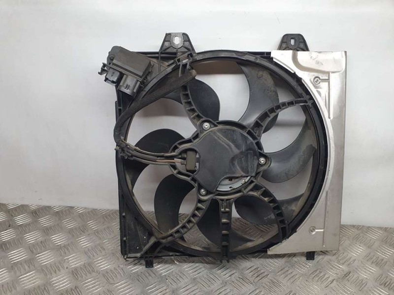 Recambio de electroventilador para peugeot 2008 (p1) allure referencia OEM IAM 9827752981  