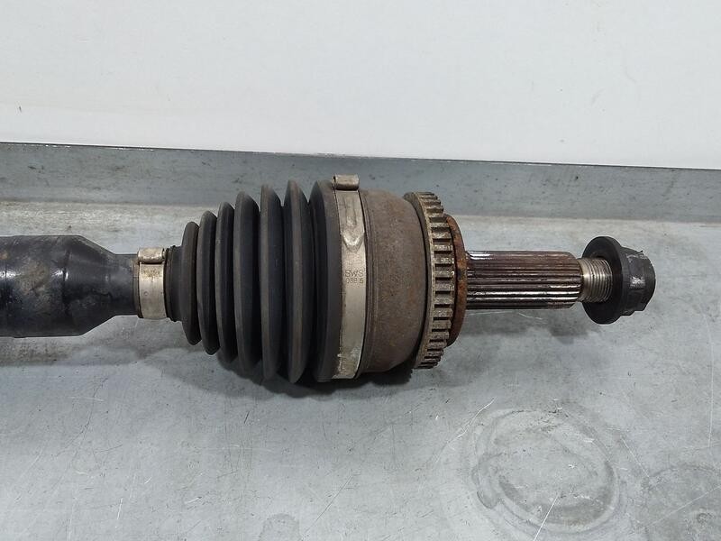 Recambio de transmision delantera derecha para hyundai i30 (gd) base referencia OEM IAM 49501A6000  