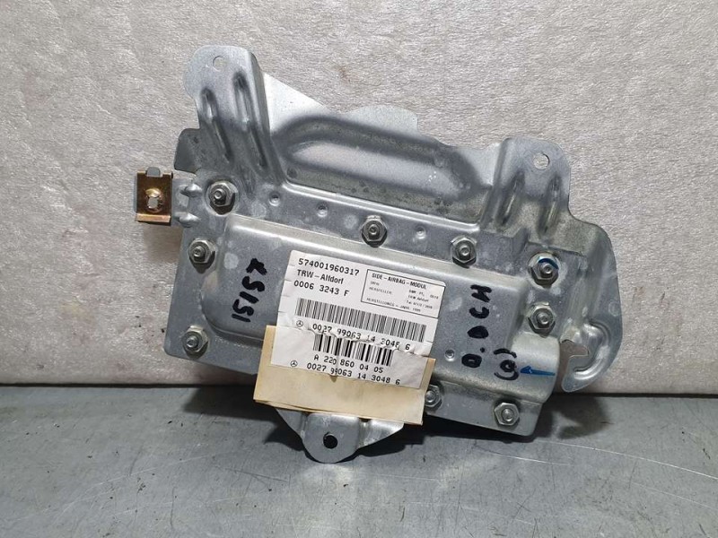 Recambio de airbag lateral delantero derecho para mercedes-benz clase s (w220) berlina 500 (220.075) referencia OEM IAM A2208600