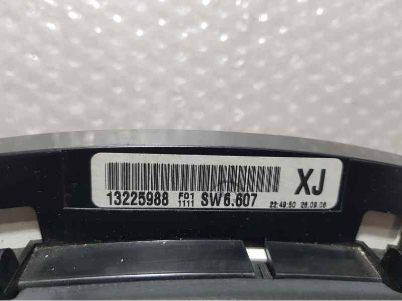 Recambio de cuadro instrumentos para opel zafira b cosmo referencia OEM IAM 13225988  