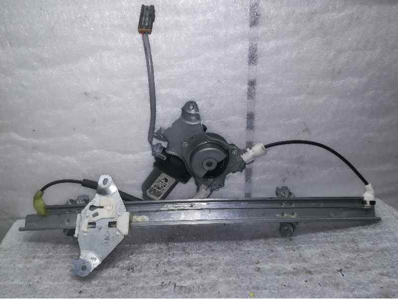 Recambio de elevalunas delantero derecho para nissan almera (n16/e) ambience referencia OEM IAM 400600T7 2 PINS ELECTRICO