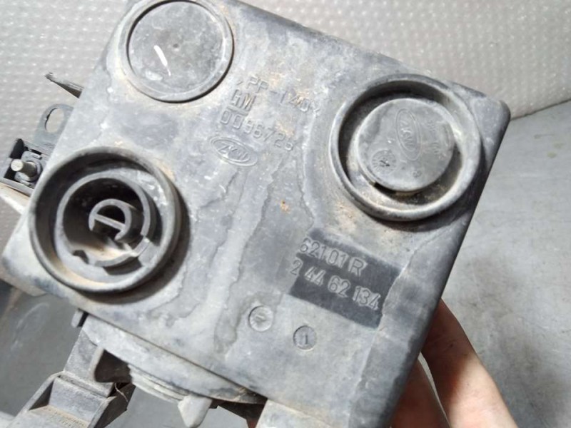 Recambio de faro antiniebla derecho para opel zafira b cosmo referencia OEM IAM 24462134 0096726 