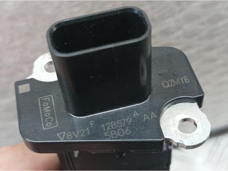Recambio de caudalimetro para ford b-max trend referencia OEM IAM 8V2112B579AA  