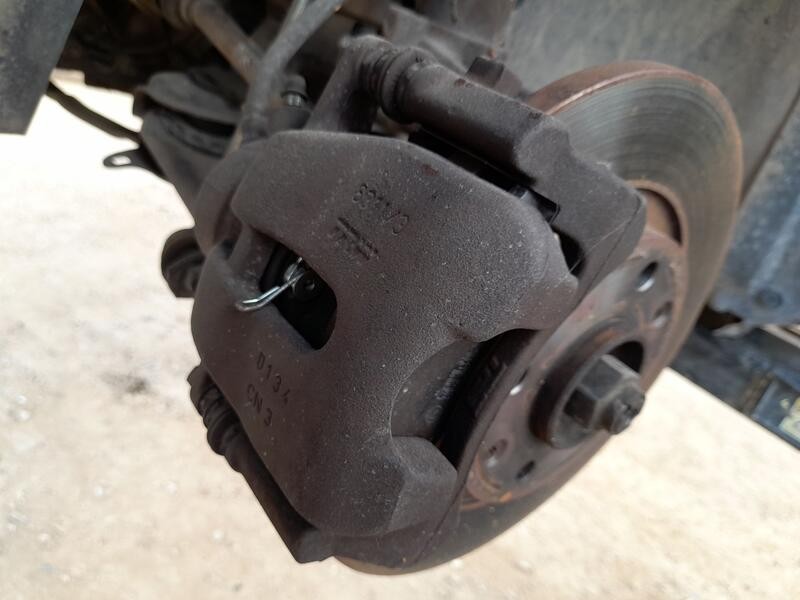 Recambio de pinza freno delantera izquierda para citroën c3 i (fc_, fn_) 1.4 i referencia OEM IAM 4401E0  