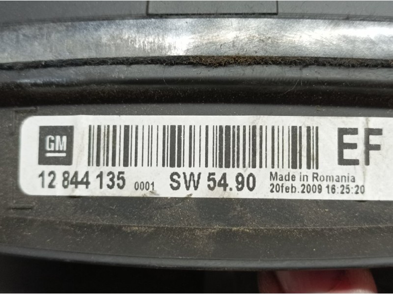 Recambio de cuadro instrumentos para opel insignia berlina edition referencia OEM IAM 12844135 A2C53353779 VDO