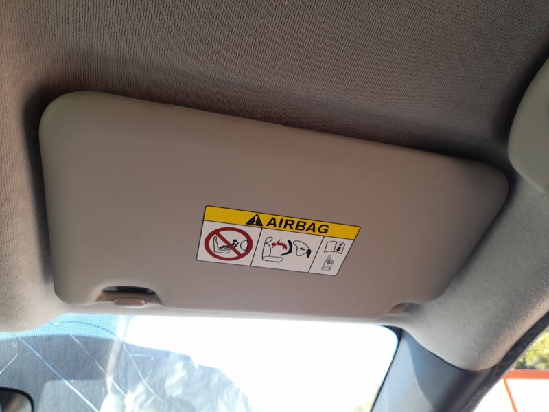 Recambio de parasol derecho para nissan micra v (k14) 0.9 ig-t referencia OEM IAM 964005EF5B  