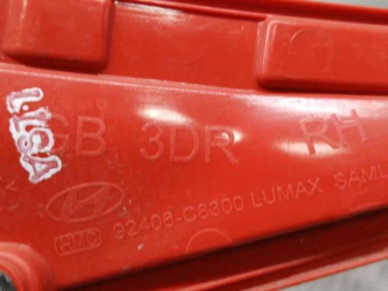 Recambio de piloto trasero derecho paragolpes para hyundai i20 coupe tecno referencia OEM IAM 92406C8300  