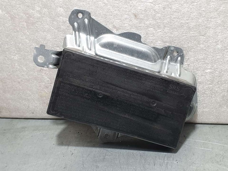 Recambio de airbag lateral trasero izquierdo para mercedes-benz clase s (w220) berlina 500 (220.075) referencia OEM IAM A2208600