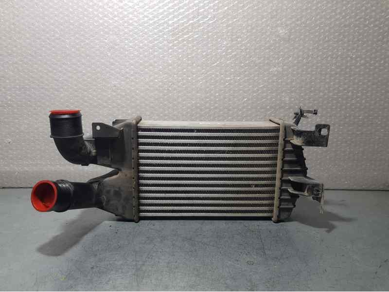 Recambio de intercooler para opel zafira b cosmo referencia OEM IAM 13212402  