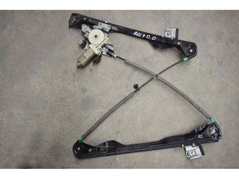 Recambio de elevalunas delantero derecho para ford focus berlina (cak) ghia referencia OEM IAM  2 PINS ELECTRICO