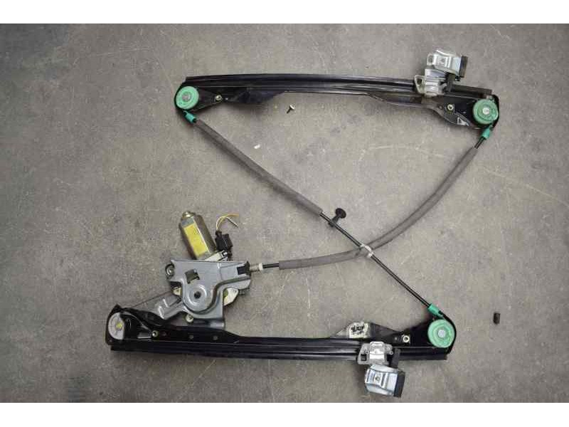 Recambio de elevalunas delantero derecho para ford focus berlina (cak) ghia referencia OEM IAM  2 PINS ELECTRICO