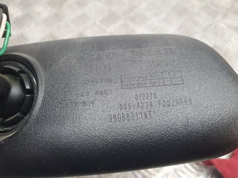 Recambio de espejo interior para peugeot 2008 (p1) allure referencia OEM IAM 98088311XT 9054224 F00ZNF69