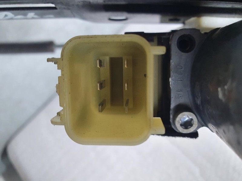 Recambio de elevalunas delantero derecho para ford b-max trend referencia OEM IAM AV11R23200  ELECTRICO 6 PINES