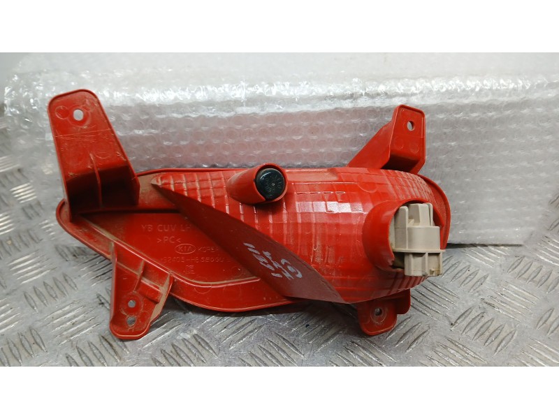 Recambio de piloto trasero izquierdo paragolpes para kia stonic (yb) 1.0 t-gdi eco-dynamics+ referencia OEM IAM 92405H8410  