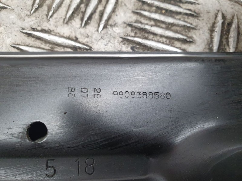 Recambio de elevalunas delantero izquierdo para peugeot expert furgón pro standard referencia OEM IAM 9808388580  ELECTRICO