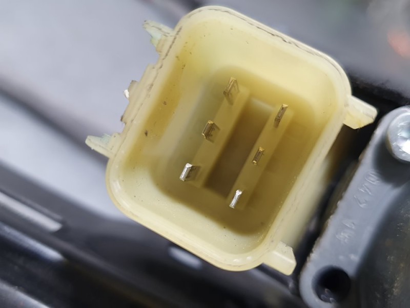 Recambio de elevalunas delantero izquierdo para ford b-max trend referencia OEM IAM AV11R23200  ELECTRICO 6 PINES