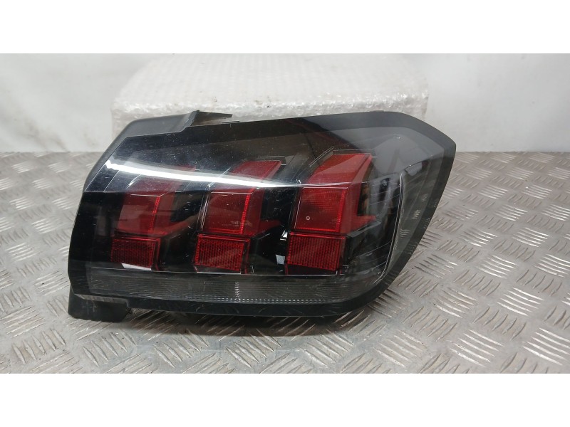 Recambio de piloto trasero derecho para peugeot 208 ii (ub_, up_, uw_, uj_) 1.5 bluehdi 100 referencia OEM IAM 9823216580 VALEO 