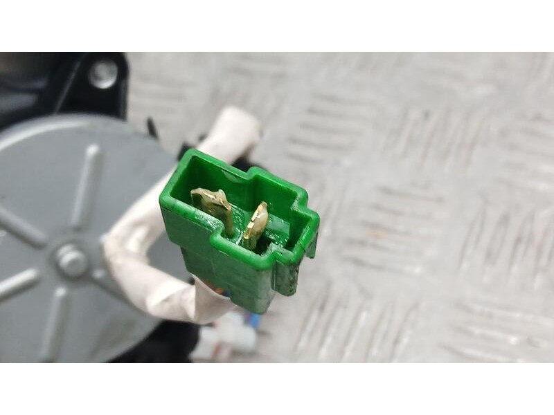 Recambio de elevalunas trasero derecho para subaru legacy familiar/outback b13 (bp) limited referencia OEM IAM 62222AG001 ELECTR