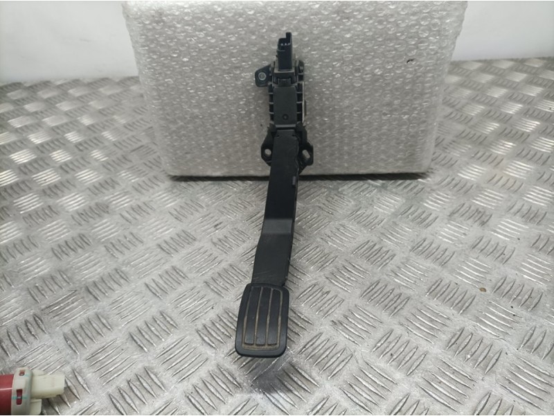 Recambio de potenciometro pedal para peugeot 2008 (p1) active referencia OEM IAM 9827704480 6PV01352401 